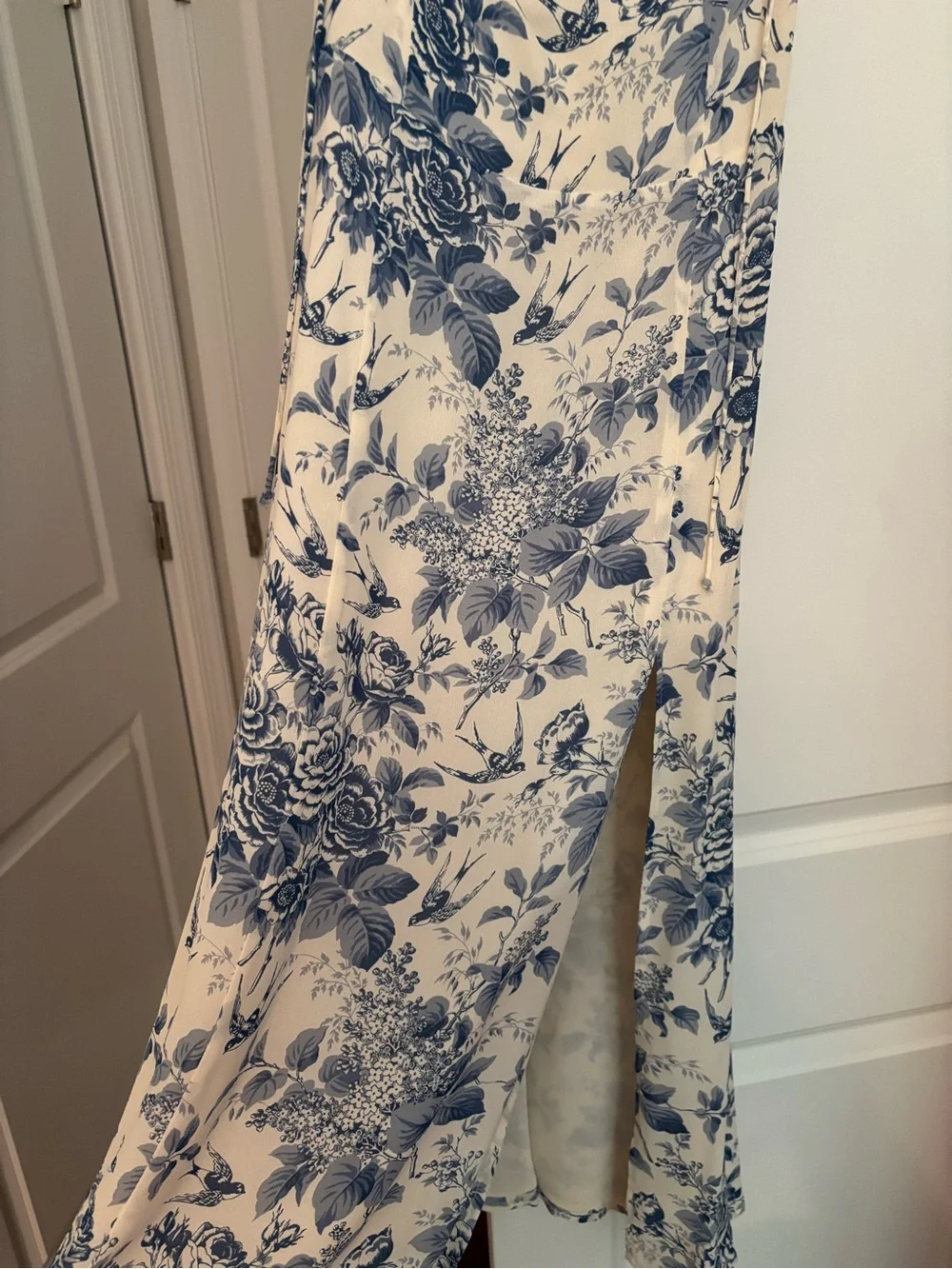 Reformation White Dress with Blue Floral Print - Picture 3 of 4